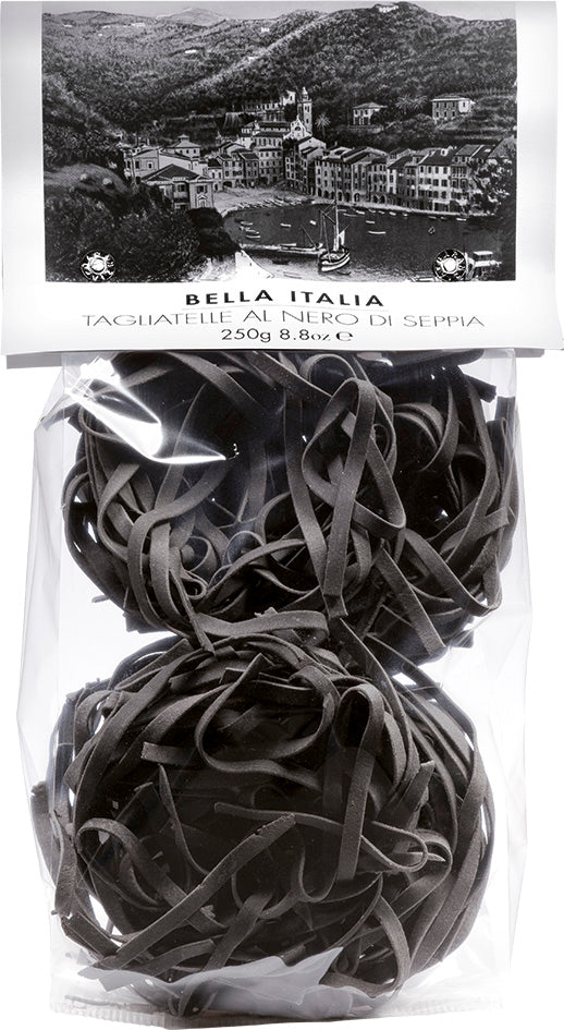 Tagliatelle mit Tintenfischtinte Gourmeza