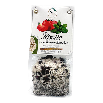 Risotto mit Tomate und Basilikum